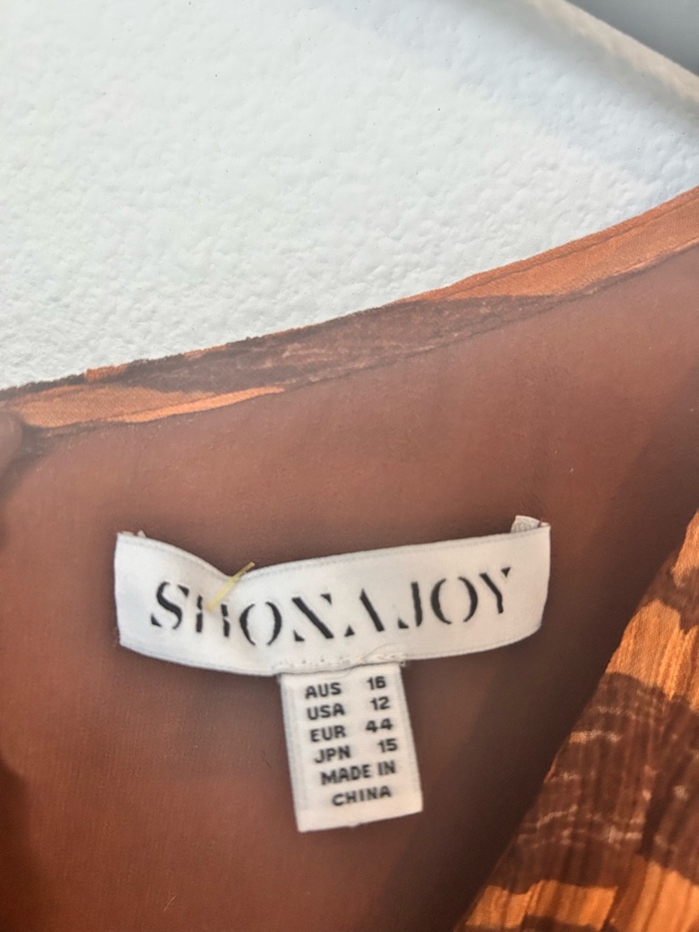 Shona Joy Mini Dress US 12 Brown Animal Print Sheer Sleeve
Wedding guest dress - Picture 4 of 7